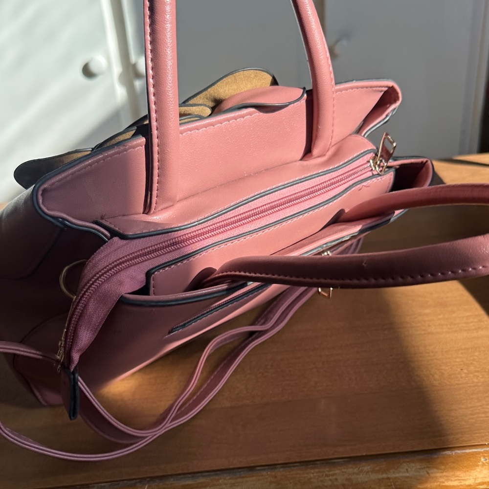 Chic Floral Shoulder Bag in Rose Pink - Picture 5 of 5